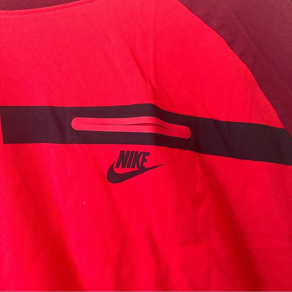 Nike Men's Red Athletic Cut Shirt XXL used good condition - Picture 2 of 4